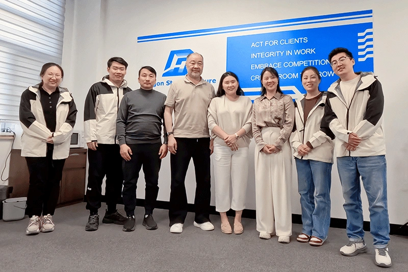 Visita al sitio y discusión del proyecto para nuestro cliente de Mongolia