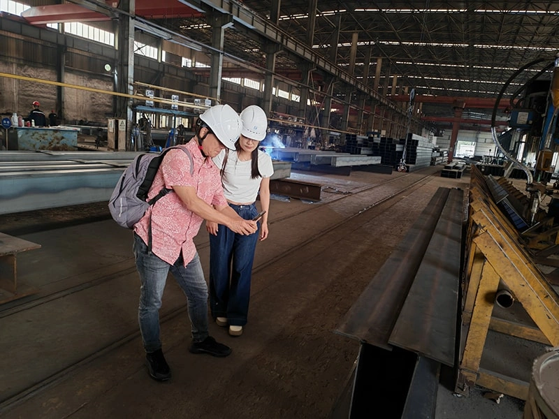 Fortaleciendo lazos: un cliente malasio explora soluciones de construcción de acero Fortaleciendo lazos: un cliente malasio explora soluciones de construcción de acero
