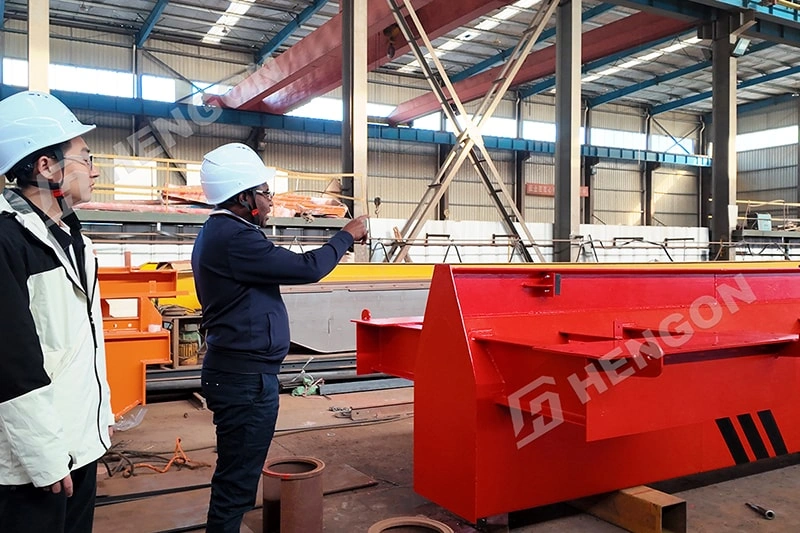 Cliente de Reunión visita Hengon para hablar sobre la instalación y el futuro Cliente de Reunión visita Hengon para hablar sobre la instalación y el futuro